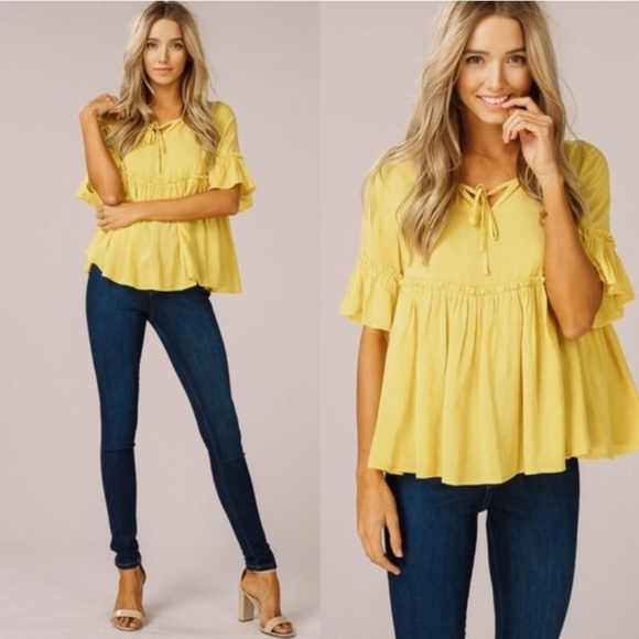 Tops - NWT Ruffled Babydoll Top in Mustard